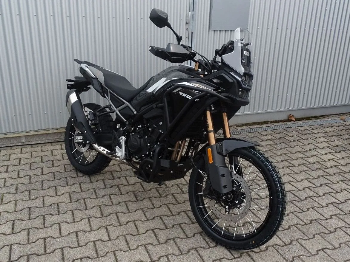 CFMOTO 450MT