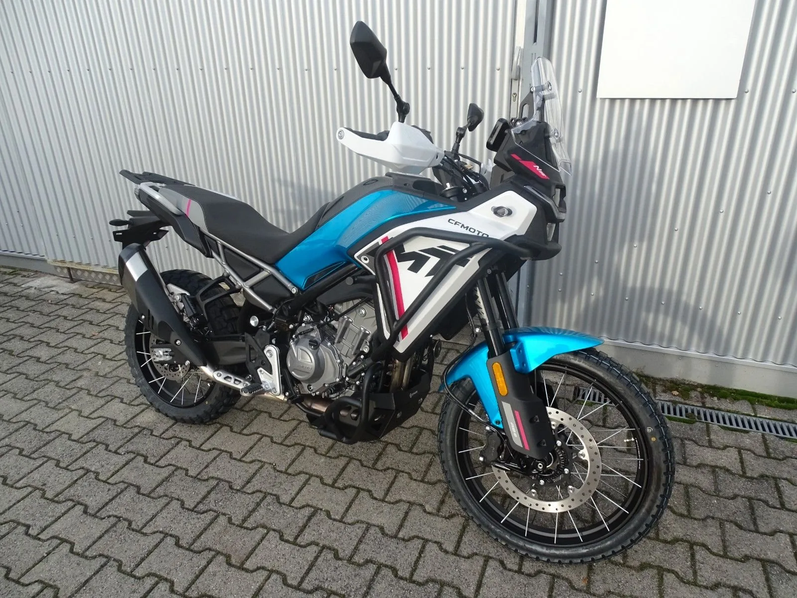 CFMOTO 450MT