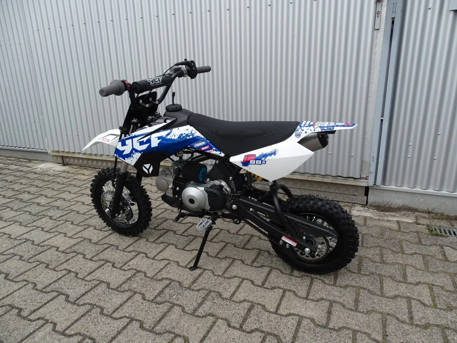 YCF LITE F88S