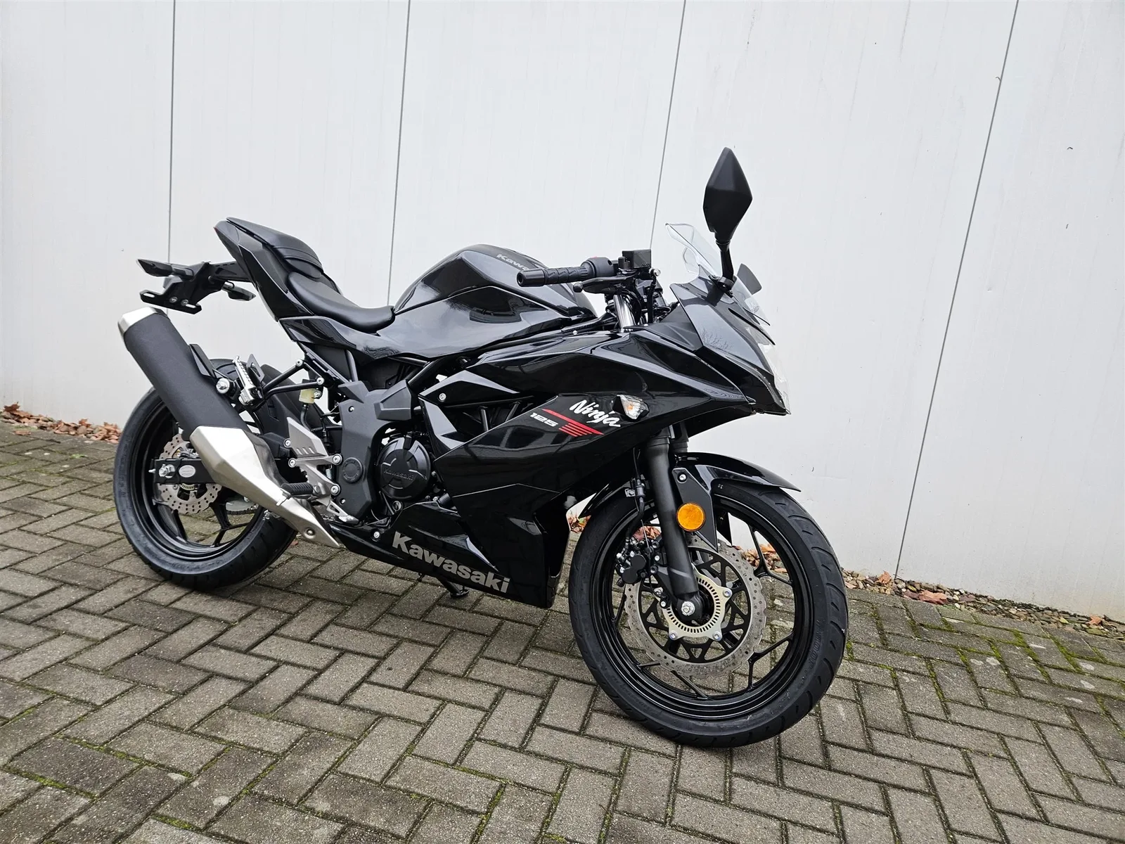 Kawasaki Ninja 125 sofort lieferbar