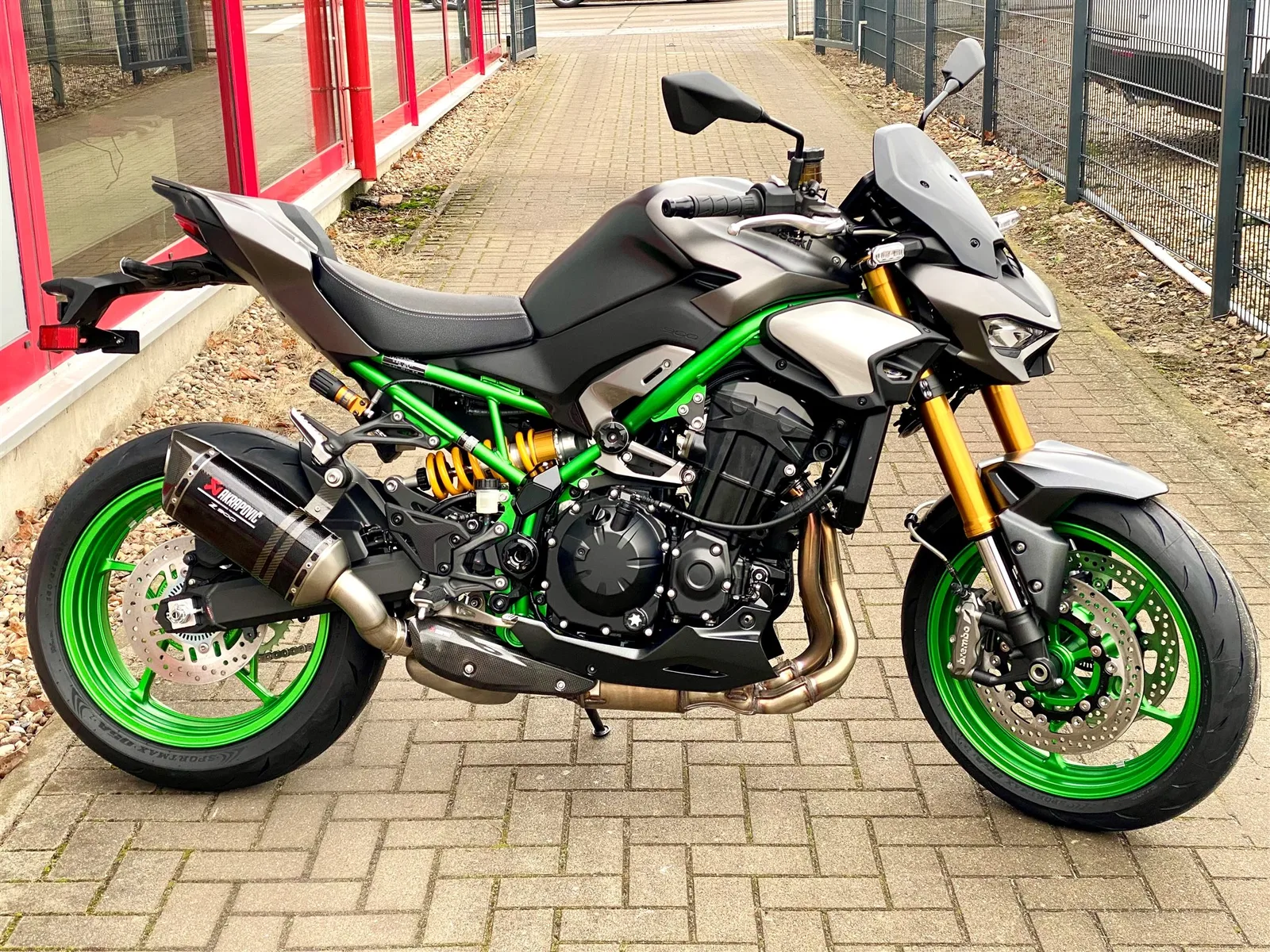 Kawasaki Z900 SE mit Performance Kit, Mod. 2026, sofort verfügbar!!