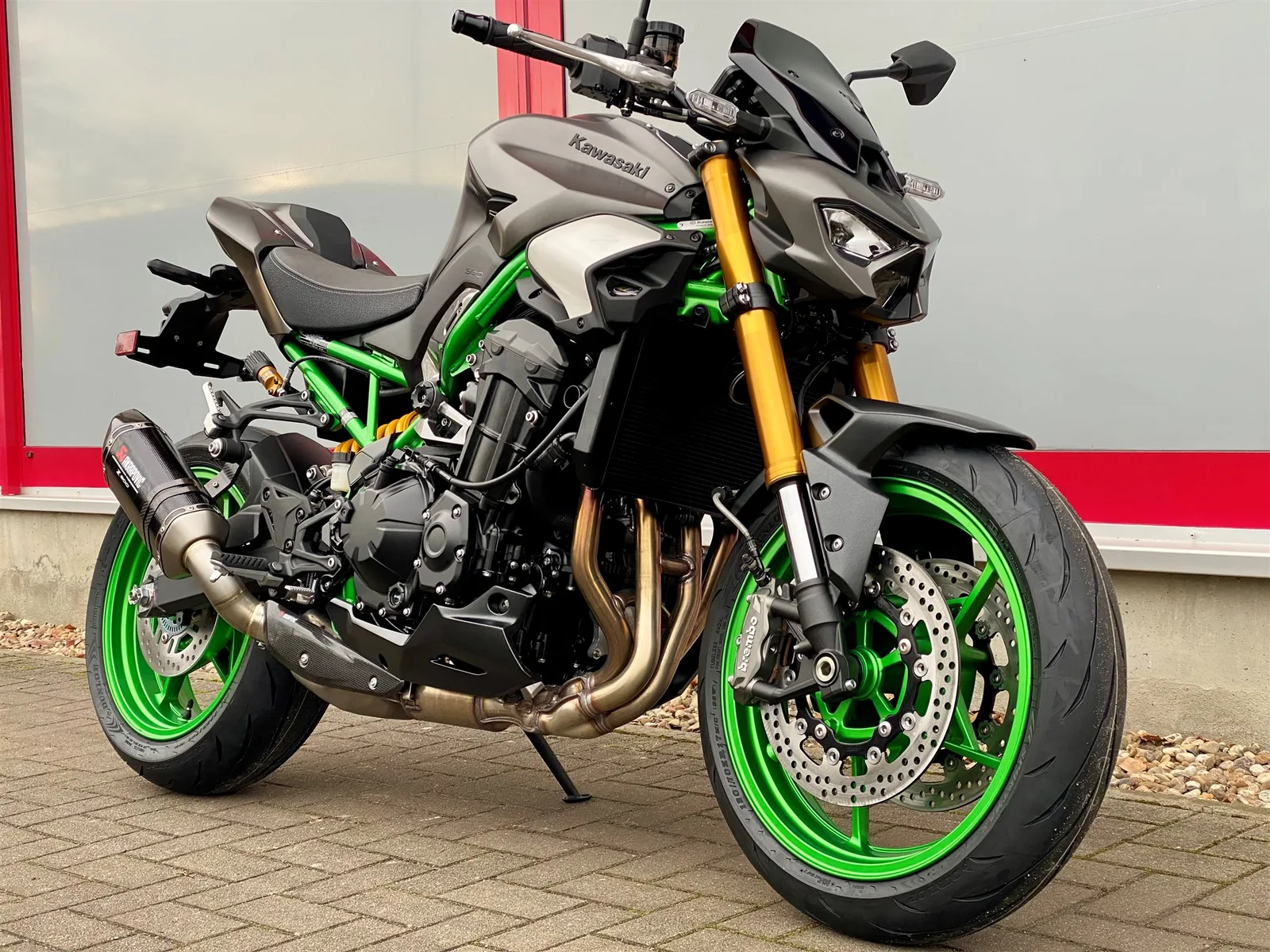 Kawasaki Z900 SE mit Performance Kit, Mod. 2026, sofort verfügbar!!