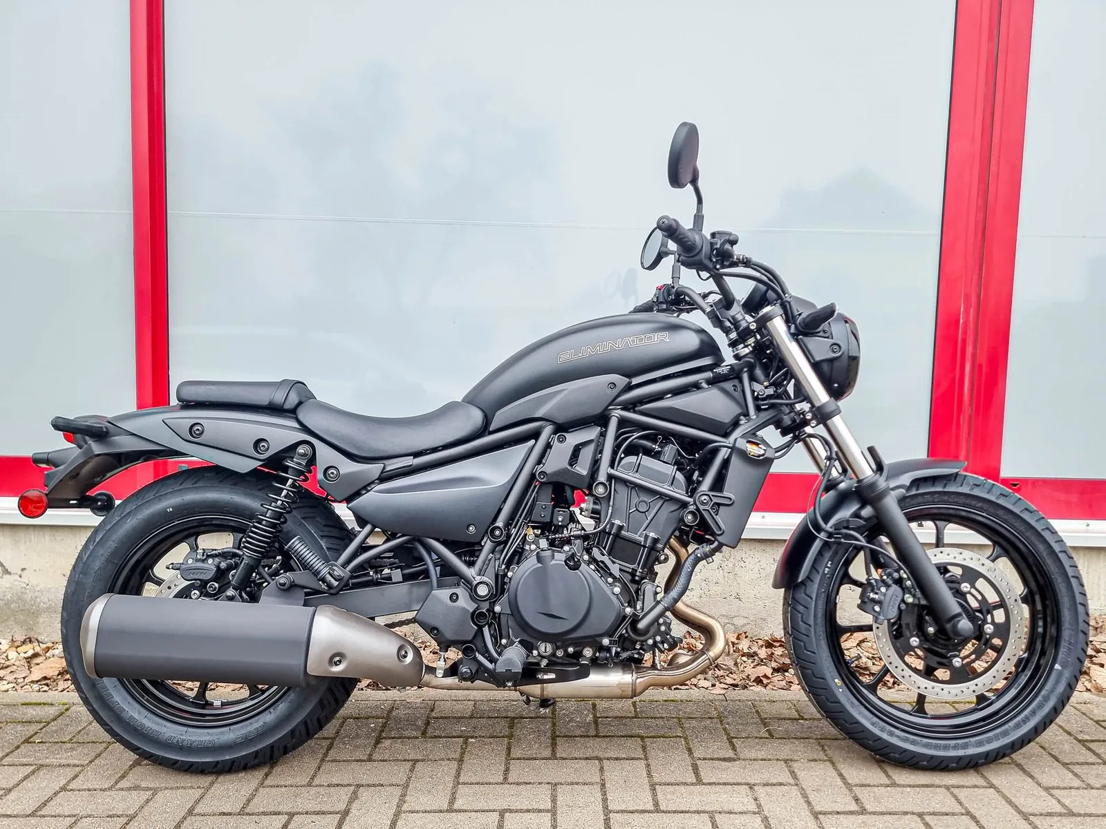 Kawasaki Eliminator 500 Neu, Mod. 2025