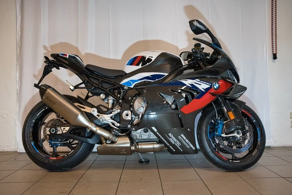 BMW M 1000 RR