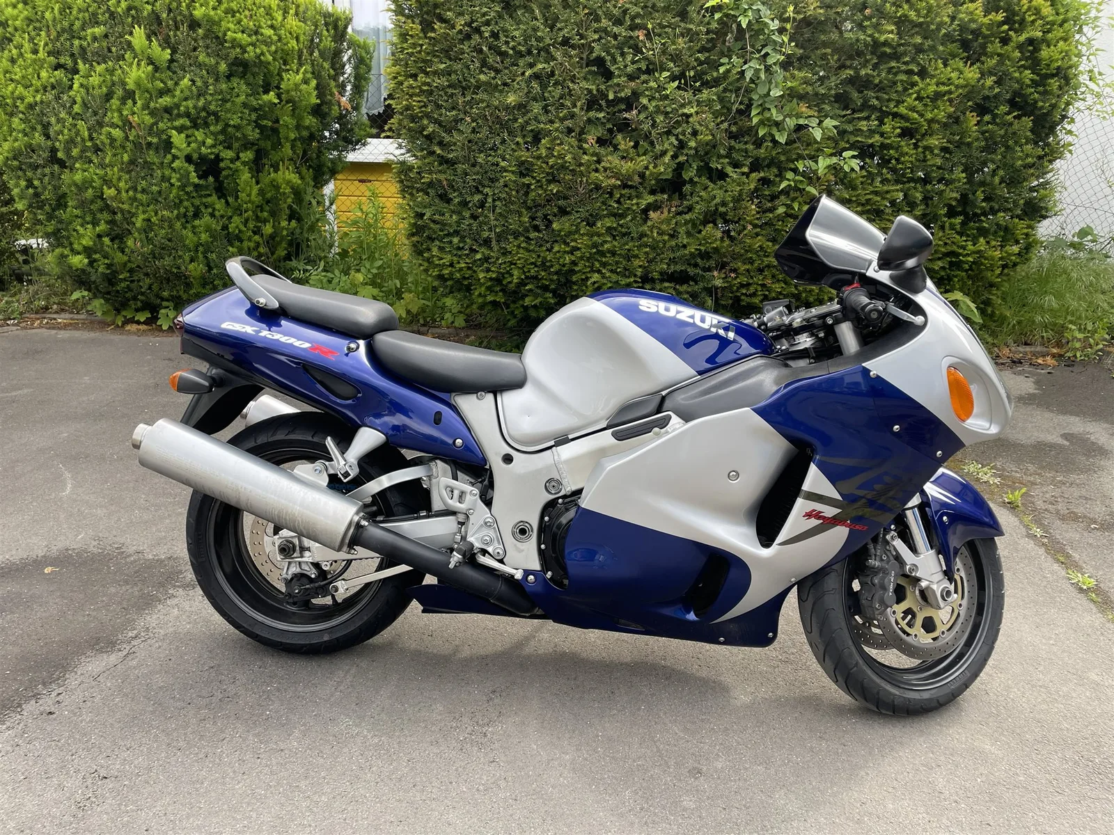 Suzuki GSX-1300RR Hayabusa