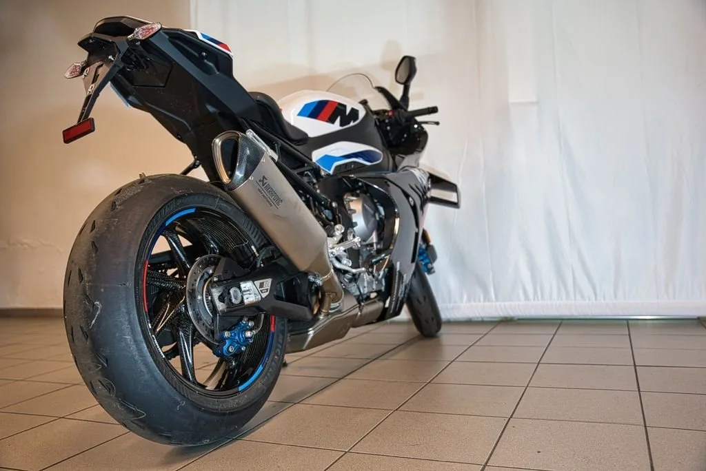 BMW M 1000 RR