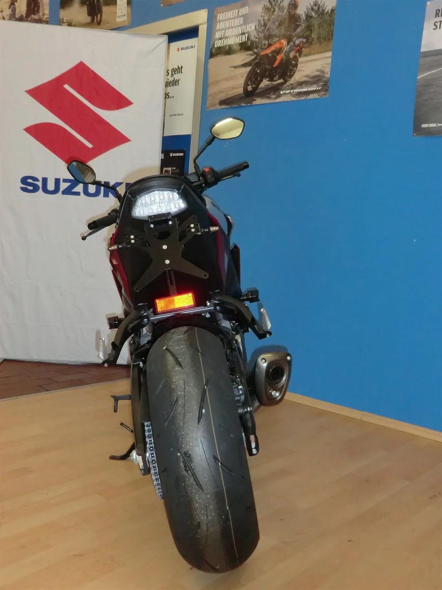 Suzuki GSX-S1000