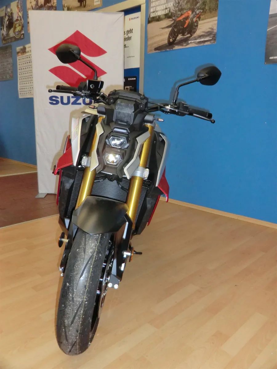 Suzuki GSX-S1000
