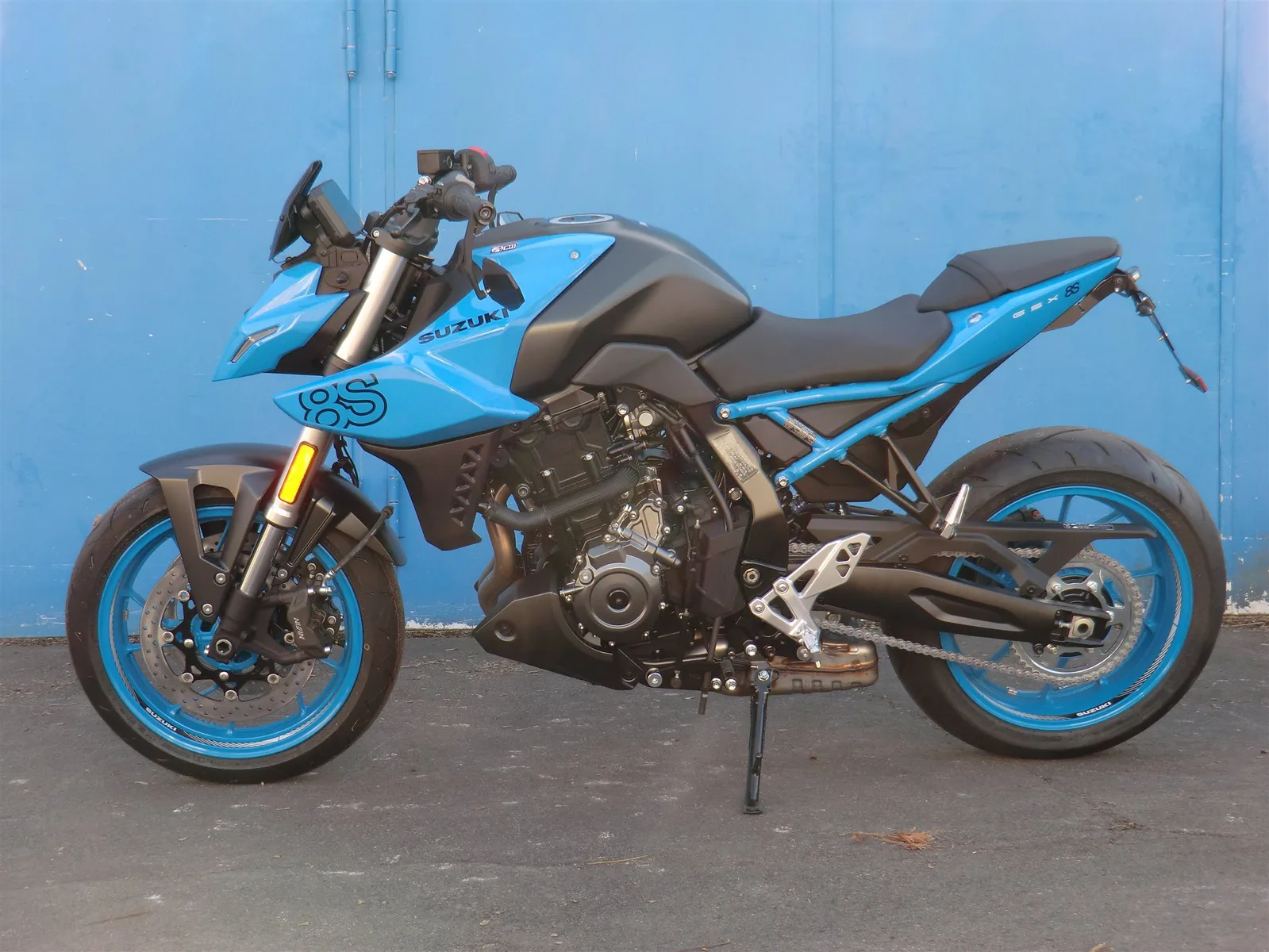 Suzuki GSX-8S