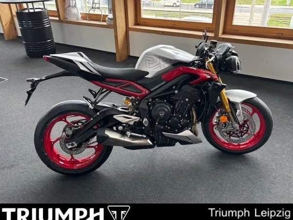 Triumph Street Triple 765 RX