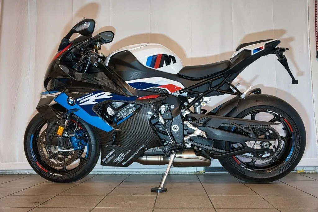 BMW M 1000 RR