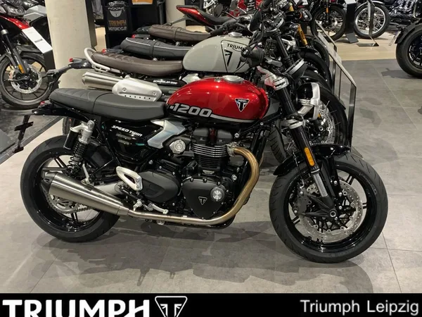 Triumph Speed Twin 1200