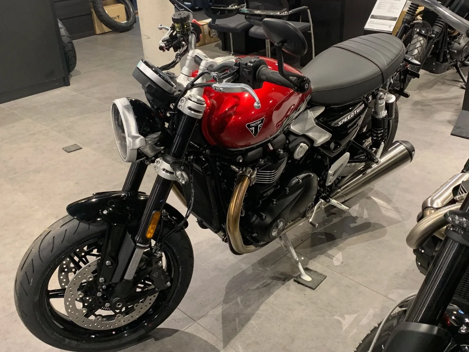 Triumph Speed Twin 1200