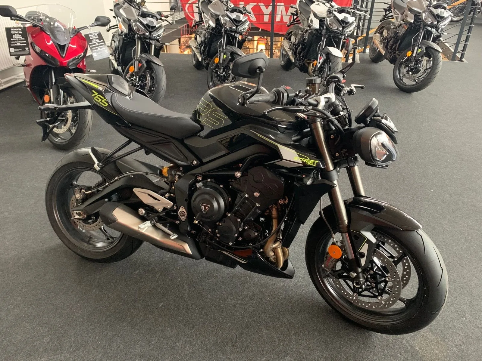 Triumph Street Triple RS
