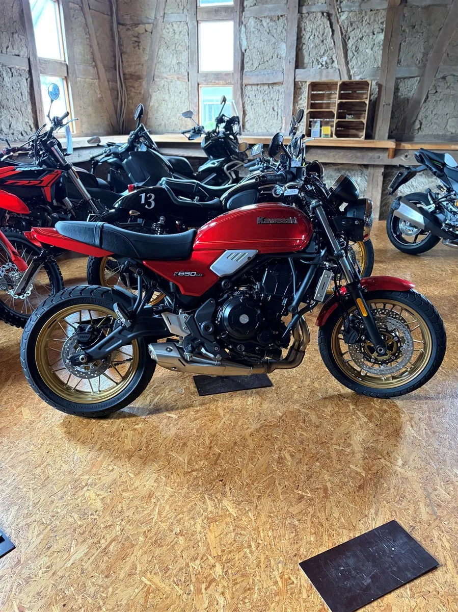 Kawasaki Z650 RS Custom # Hitzefrei- Angebot bis 7. Juli #