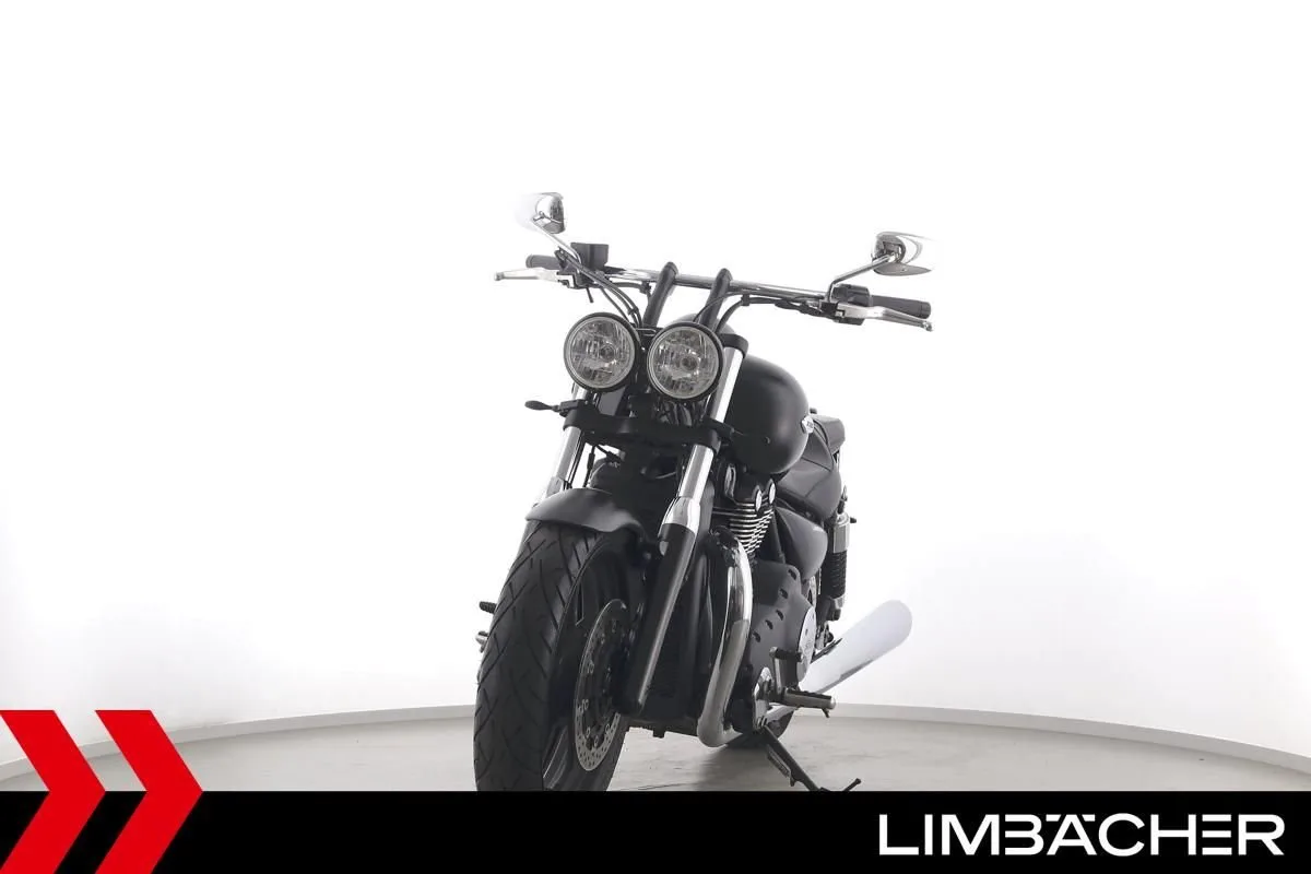 Triumph Thunderbird Storm