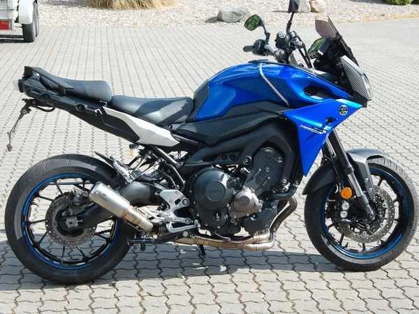 Yamaha MT-09 Tracer