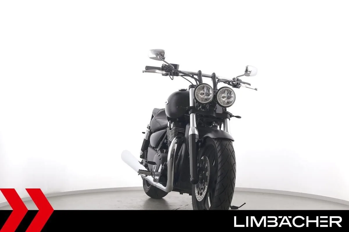 Triumph Thunderbird Storm