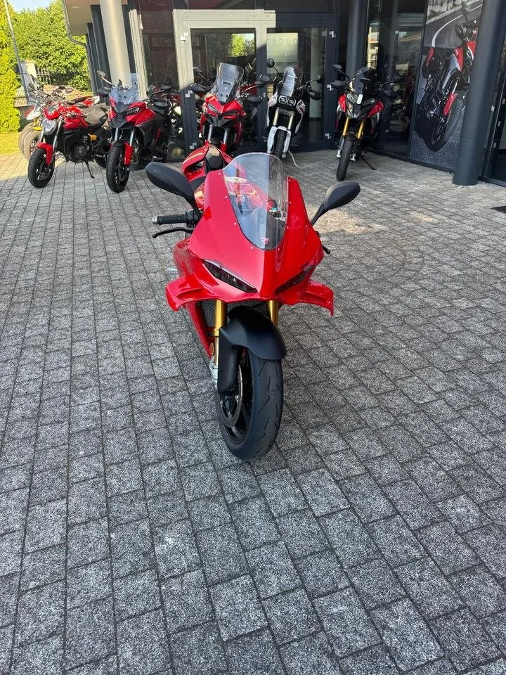 Ducati Panigale V4 S