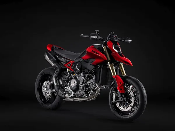 Ducati Hypermotard V2