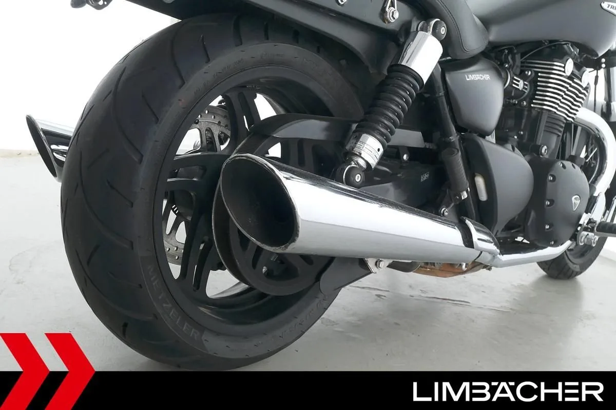 Triumph Thunderbird Storm
