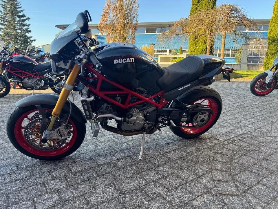 Ducati Monster S4RS