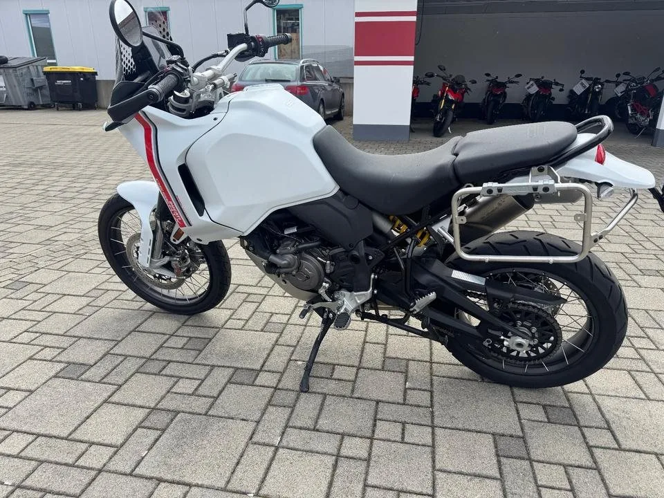 Ducati DesertX