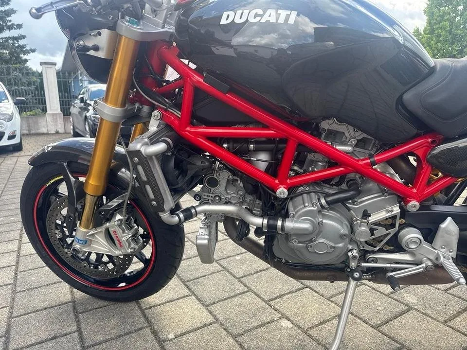 Ducati Monster S4RS
