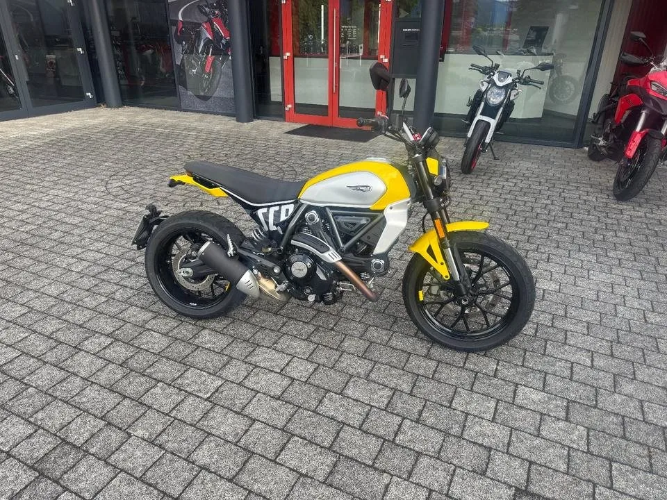 Ducati Scrambler Icon 800