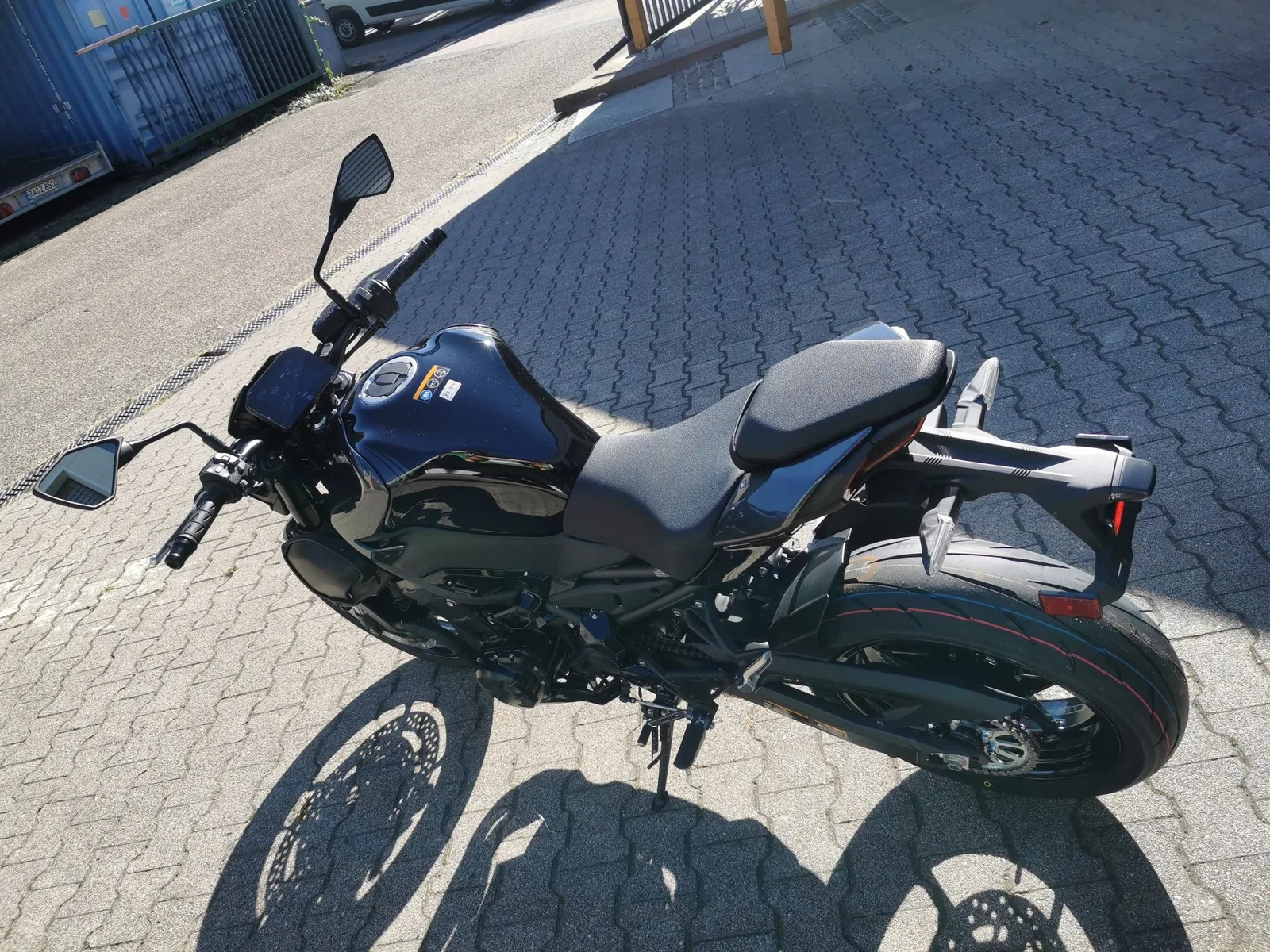 Kawasaki Z900 NEUFAHRZEUG 2026