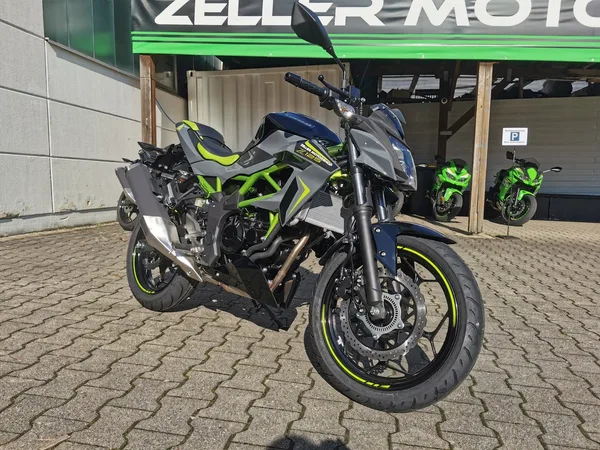 Kawasaki Z125 NEUFAHRZEUG 2026