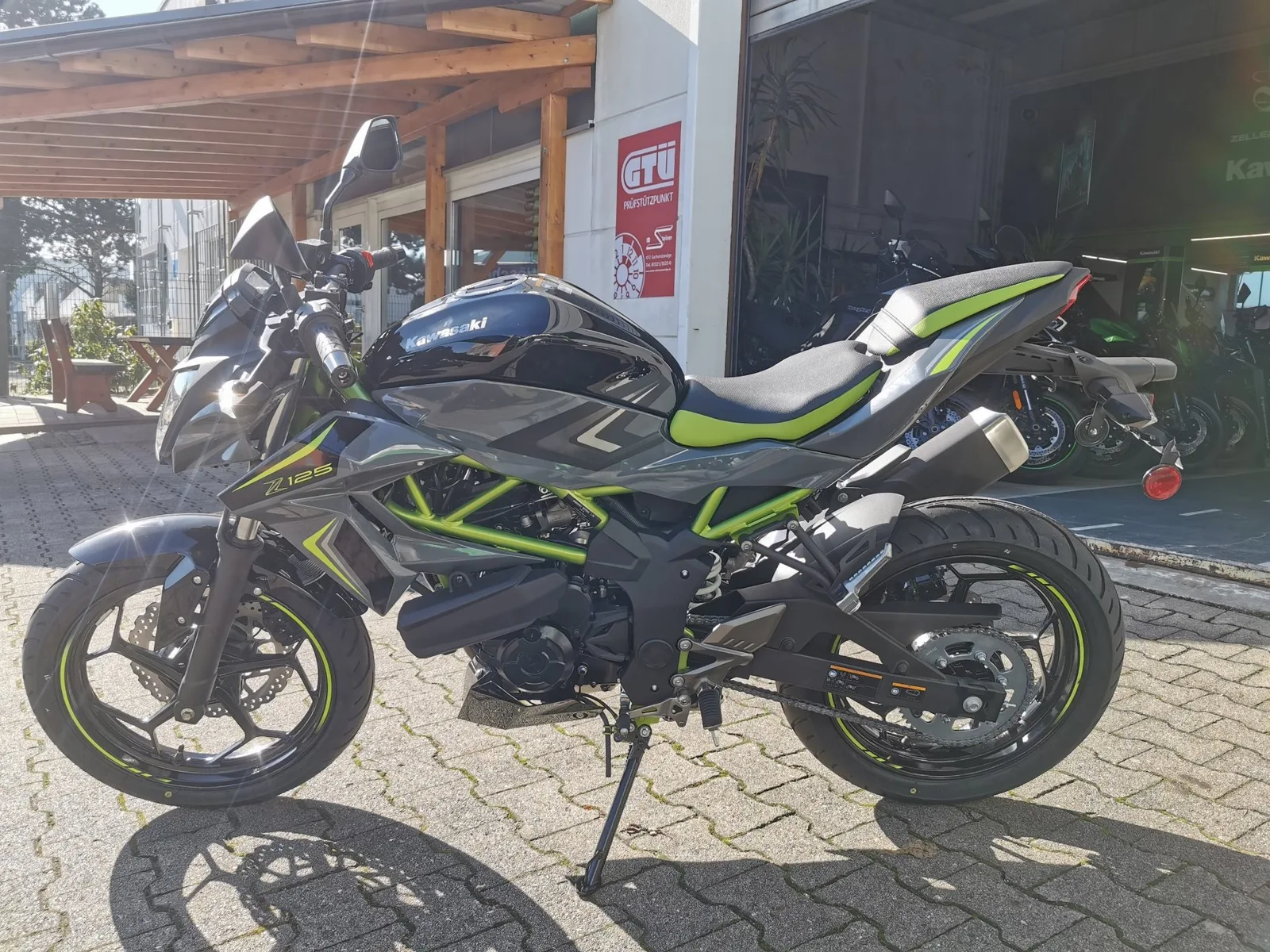 Kawasaki Z125 NEUFAHRZEUG 2026