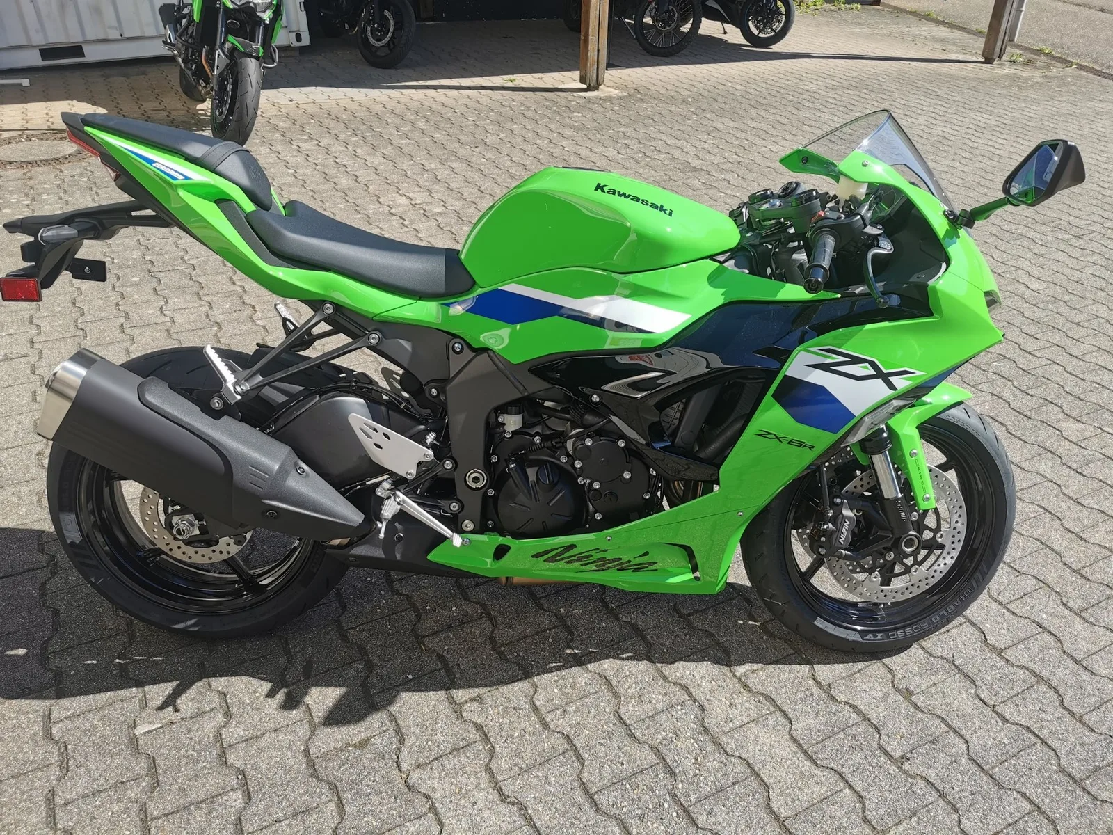 Kawasaki Ninja ZX-6R NEUFAHRZEUG 2026