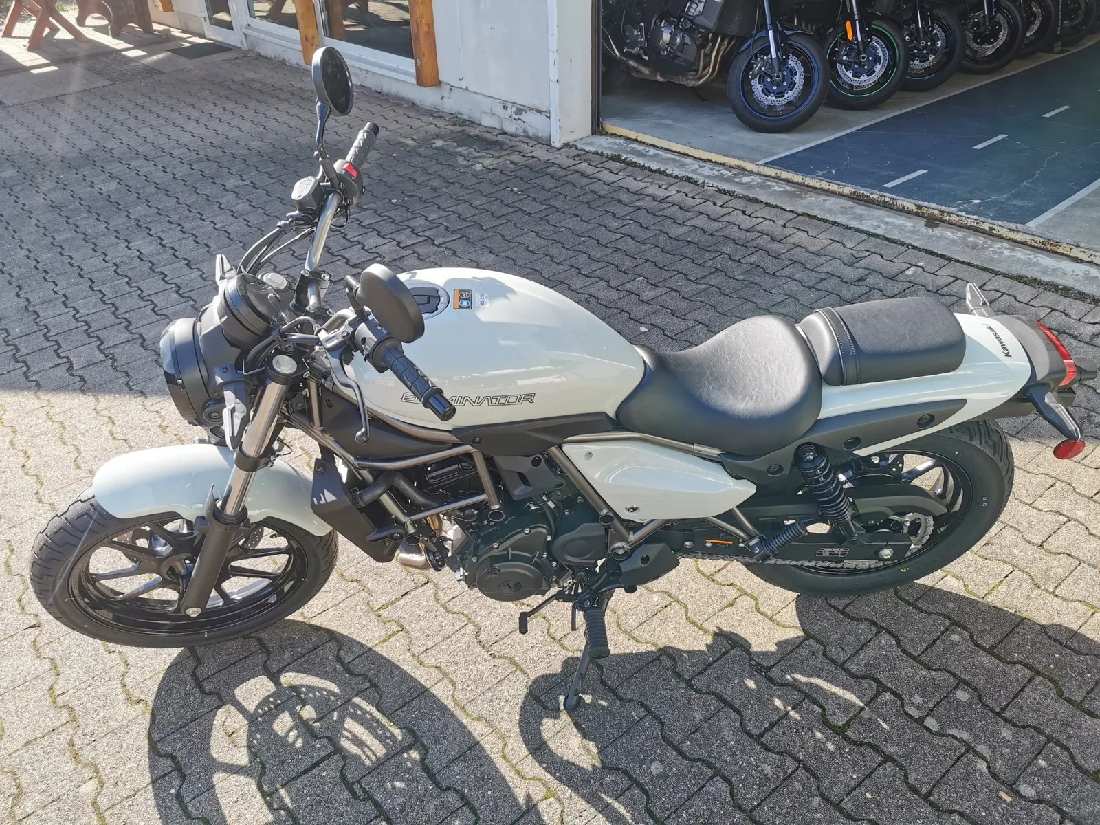 Kawasaki Eliminator 500 NEUFAHRZEUG 2025