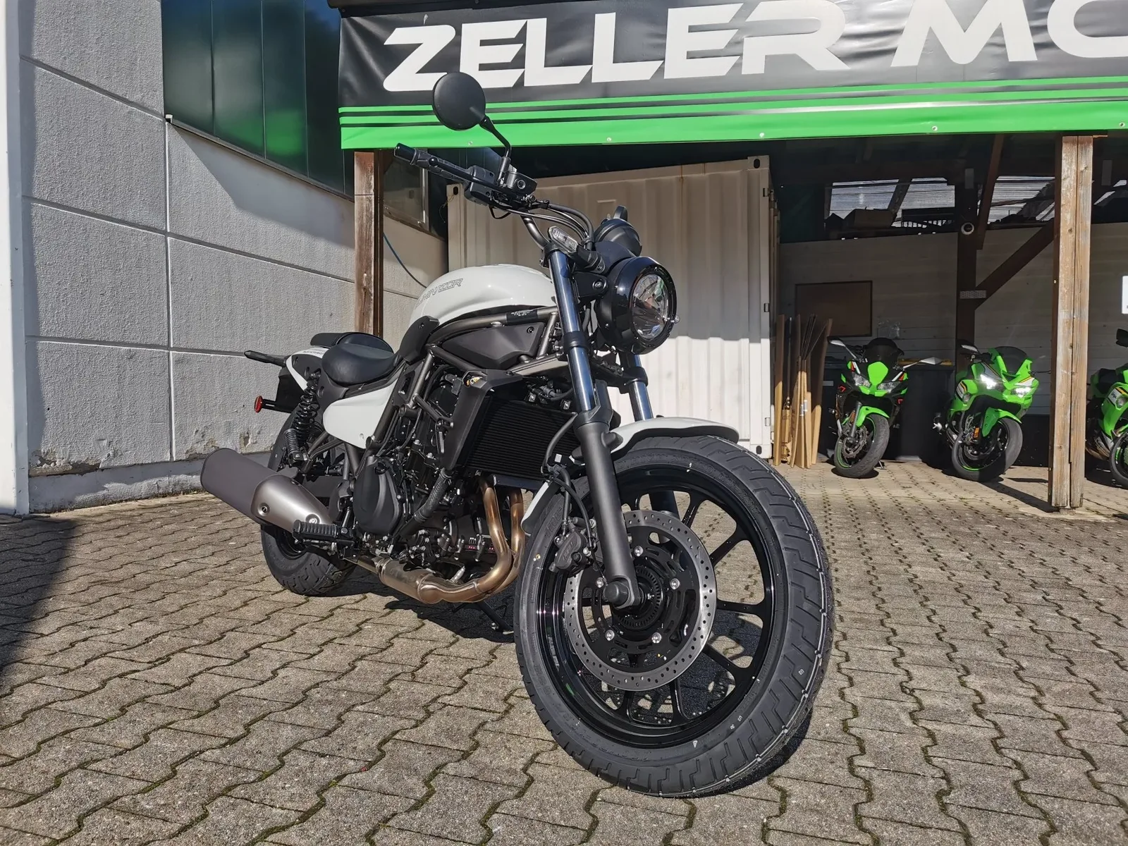 Kawasaki Eliminator 500 NEUFAHRZEUG 2025
