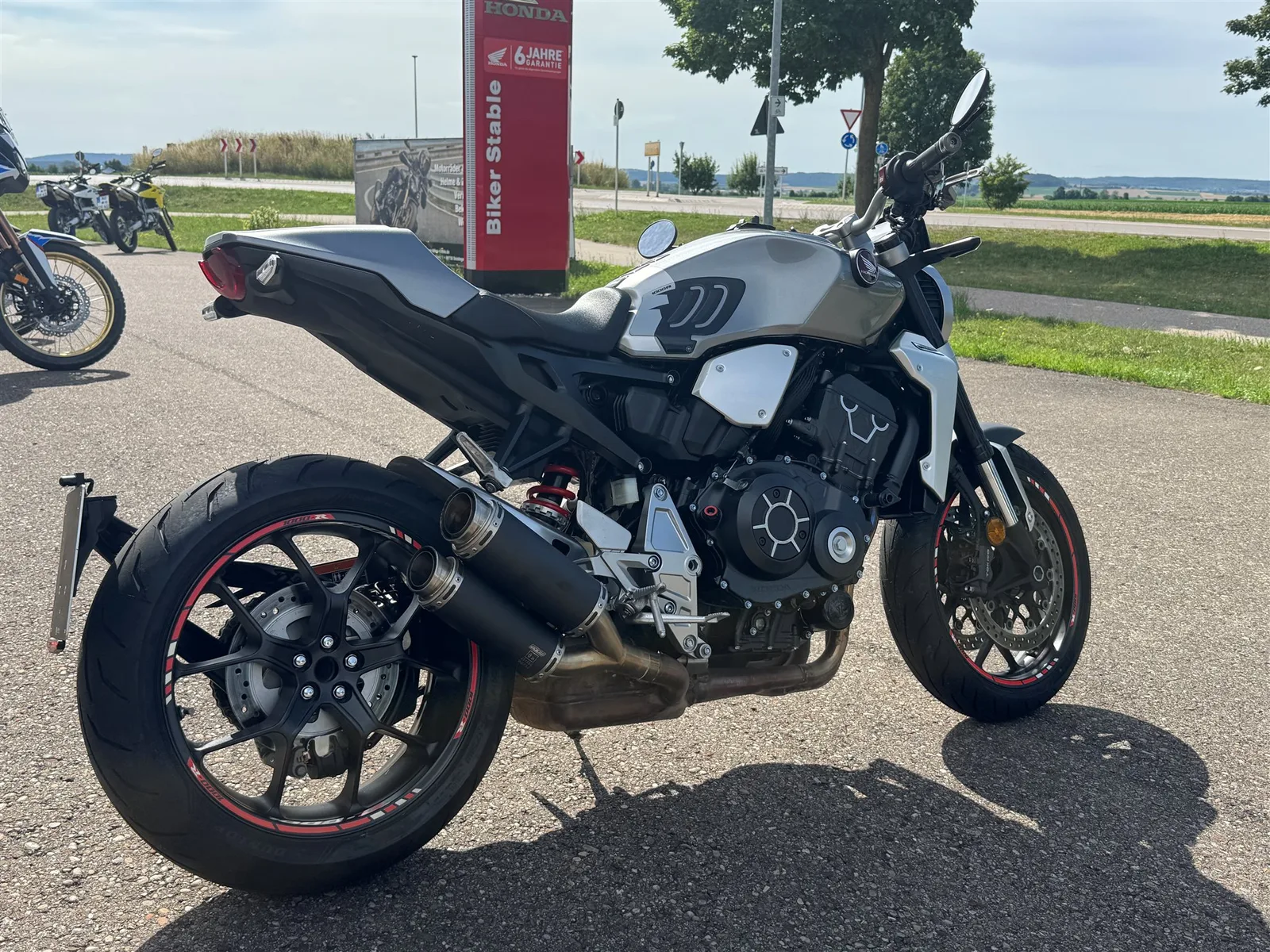 Honda CB1000R+ Kundendienst Neu, Top Zustand