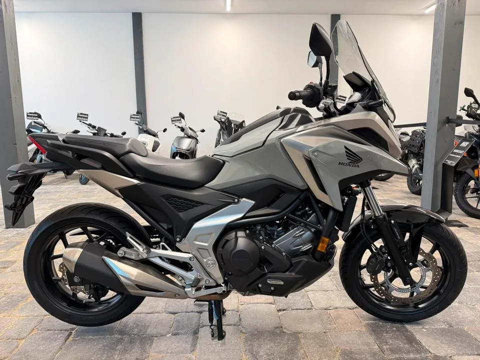Honda NC750X DCT