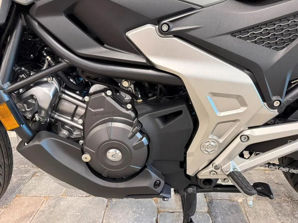 Honda NC750X DCT