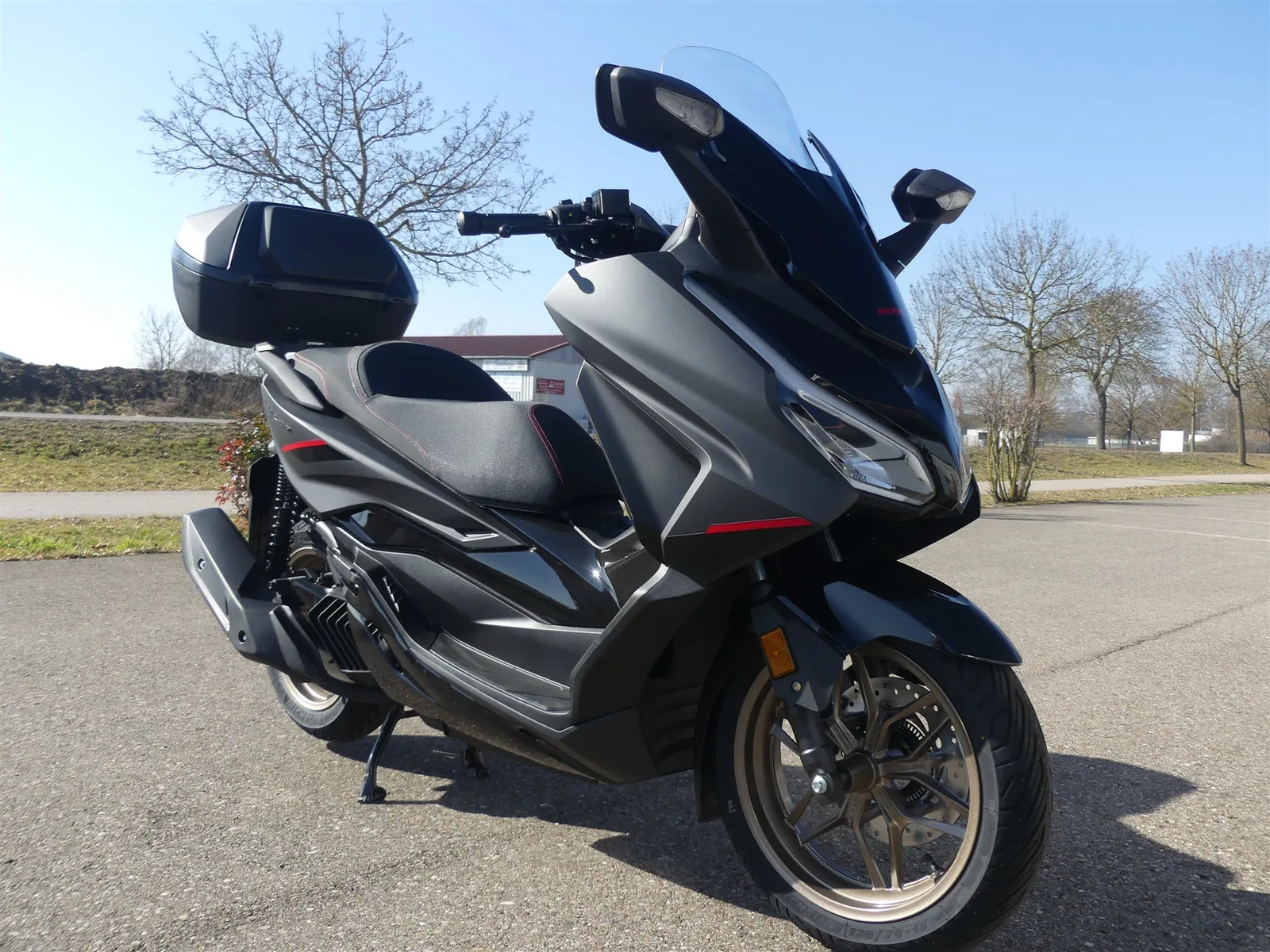 Honda Forza 350 TZL mit 0 km, 6 Jahre Garantie ab EZL