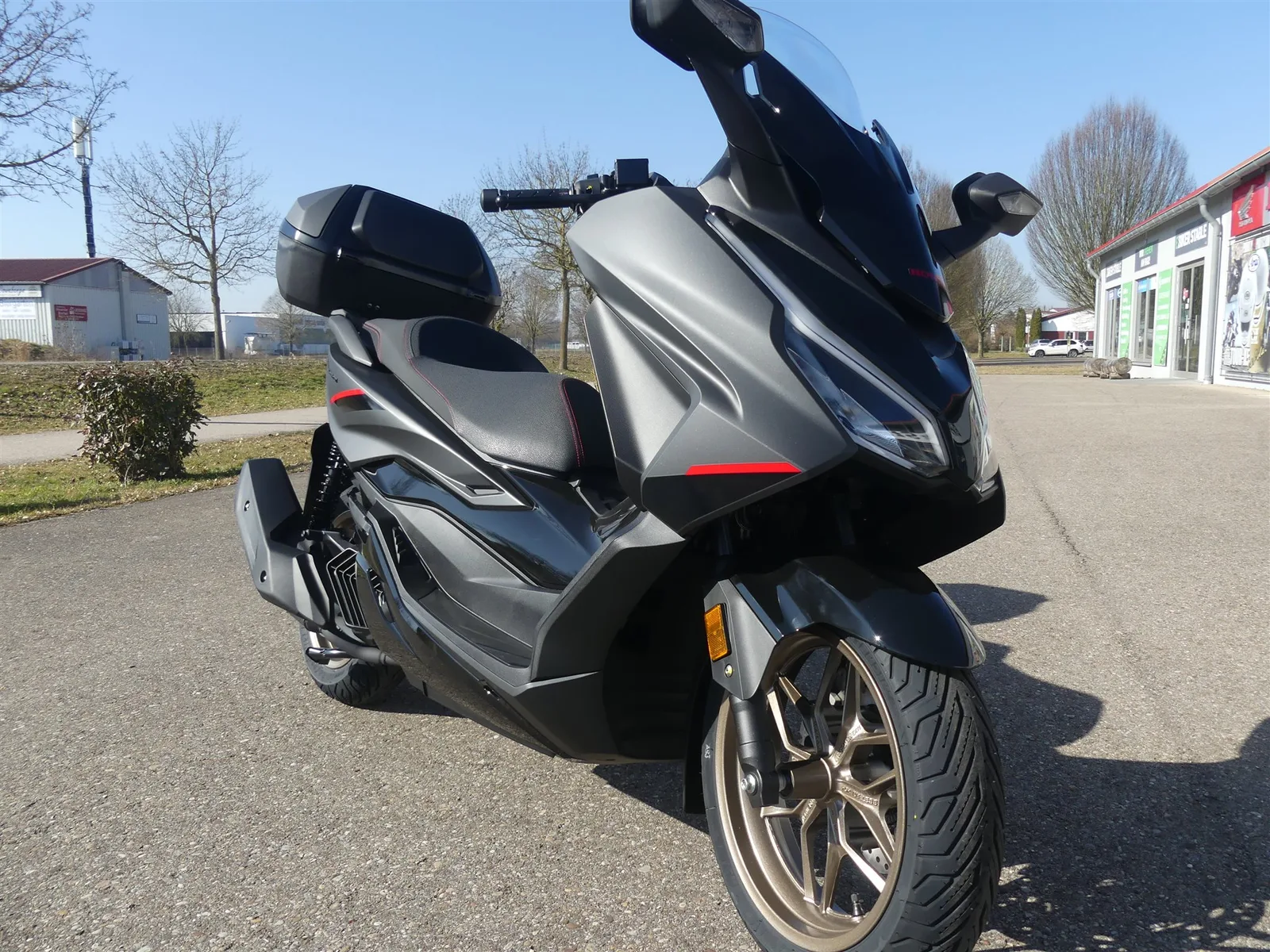 Honda Forza 350 TZL mit 0 km, 6 Jahre Garantie ab EZL