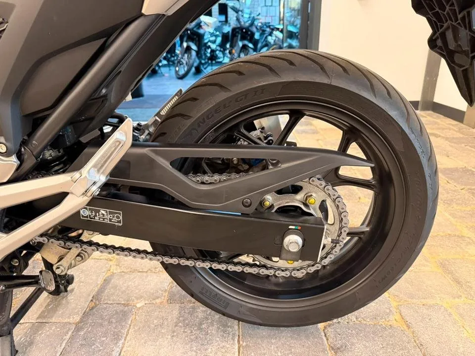 Honda NC750X DCT