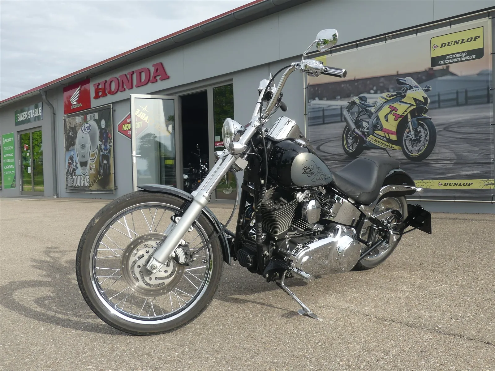Harley-Davidson Softail Custom FXSTC Penzl Auspuff,Sonderlack,Zubehör