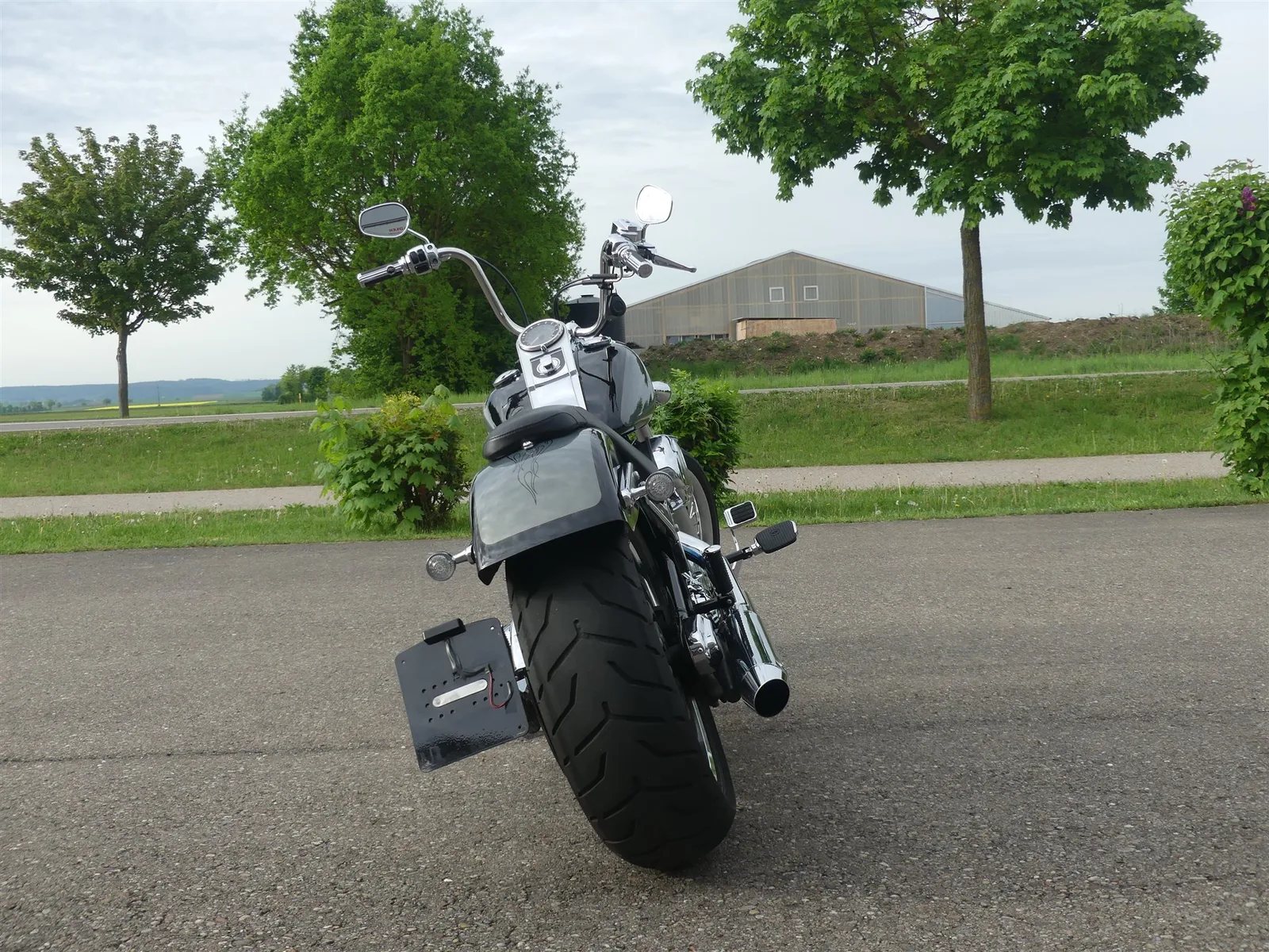 Harley-Davidson Softail Custom FXSTC Penzl Auspuff,Sonderlack,Zubehör
