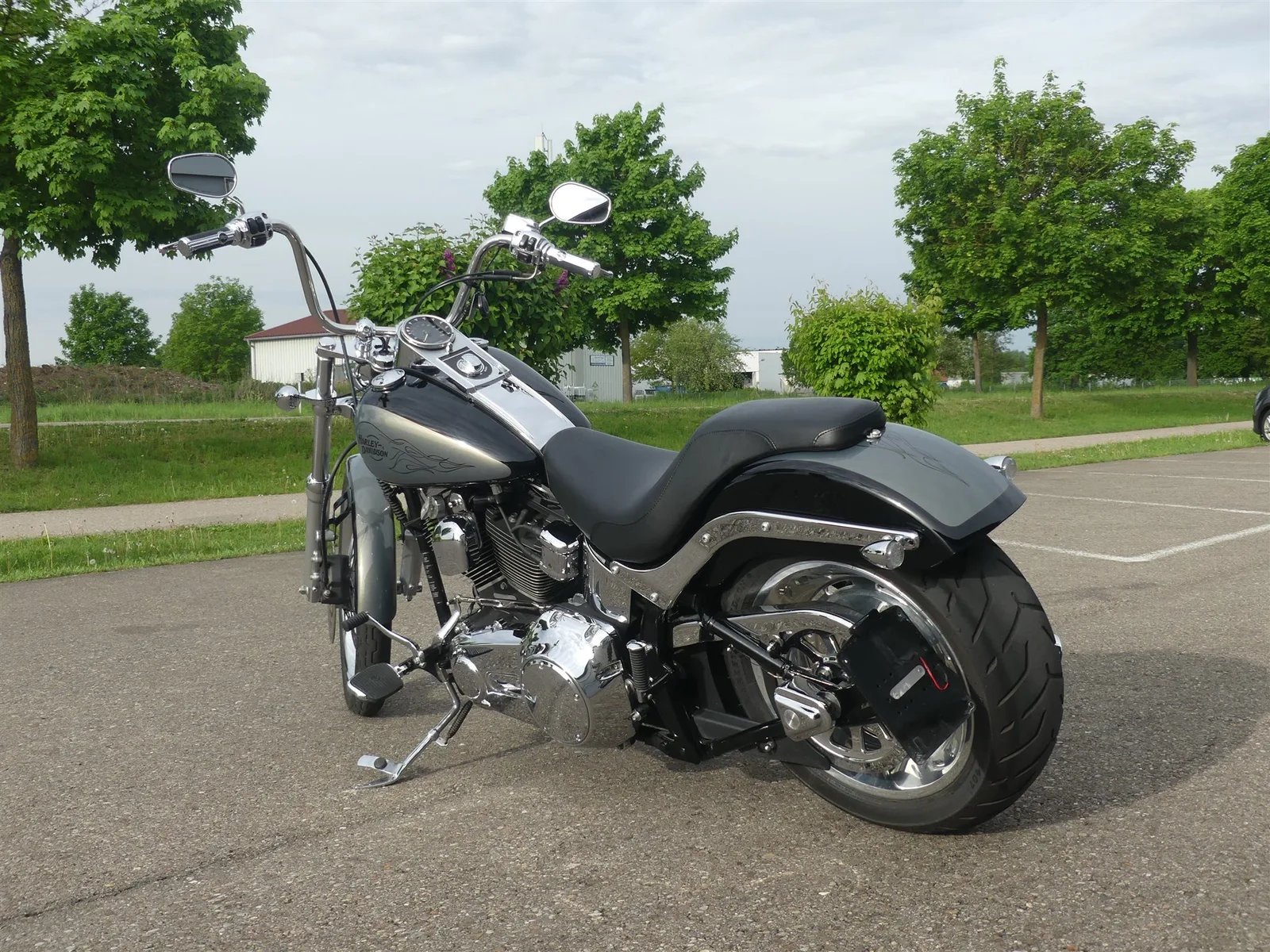 Harley-Davidson Softail Custom FXSTC Penzl Auspuff,Sonderlack,Zubehör