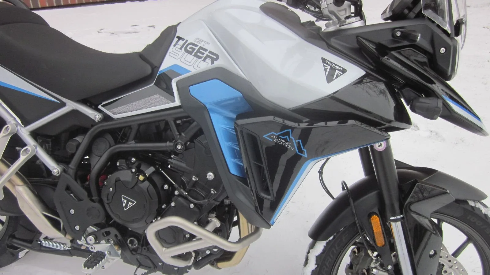 Triumph Tiger 900 Alpine Edition