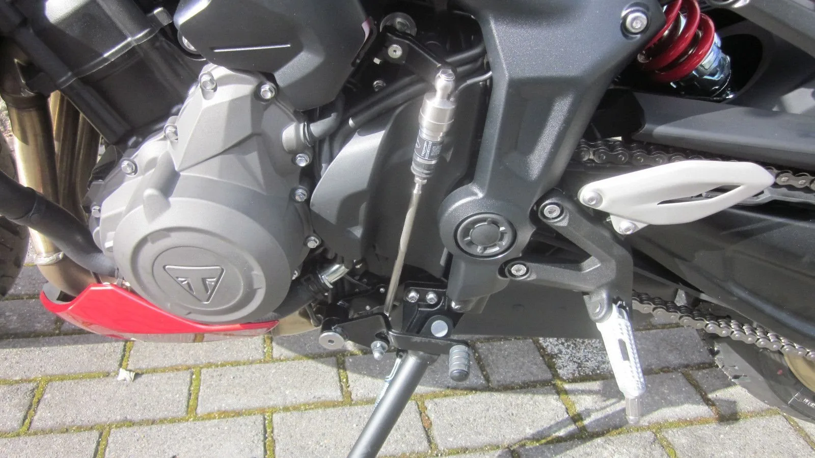 Triumph Trident 800