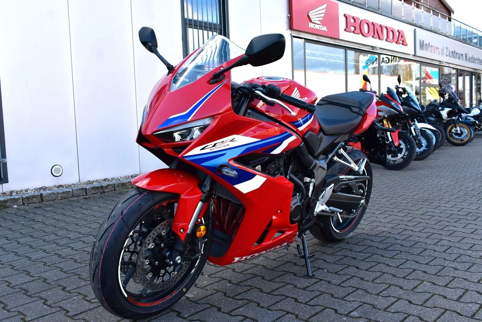 Honda CBR650R E-Clutch