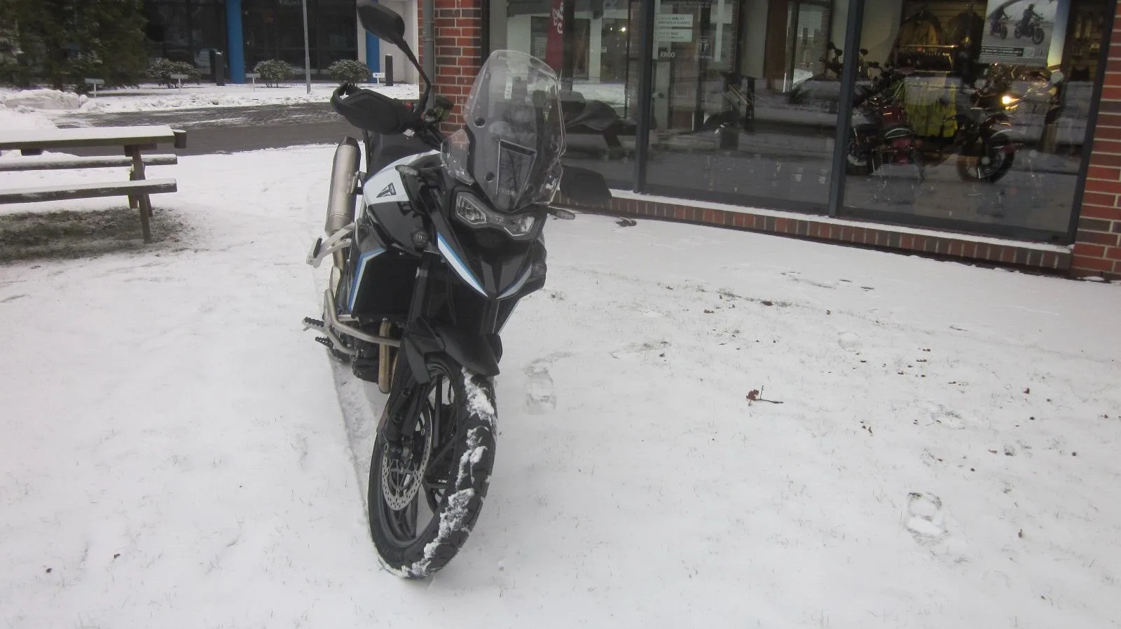 Triumph Tiger 900 Alpine Edition