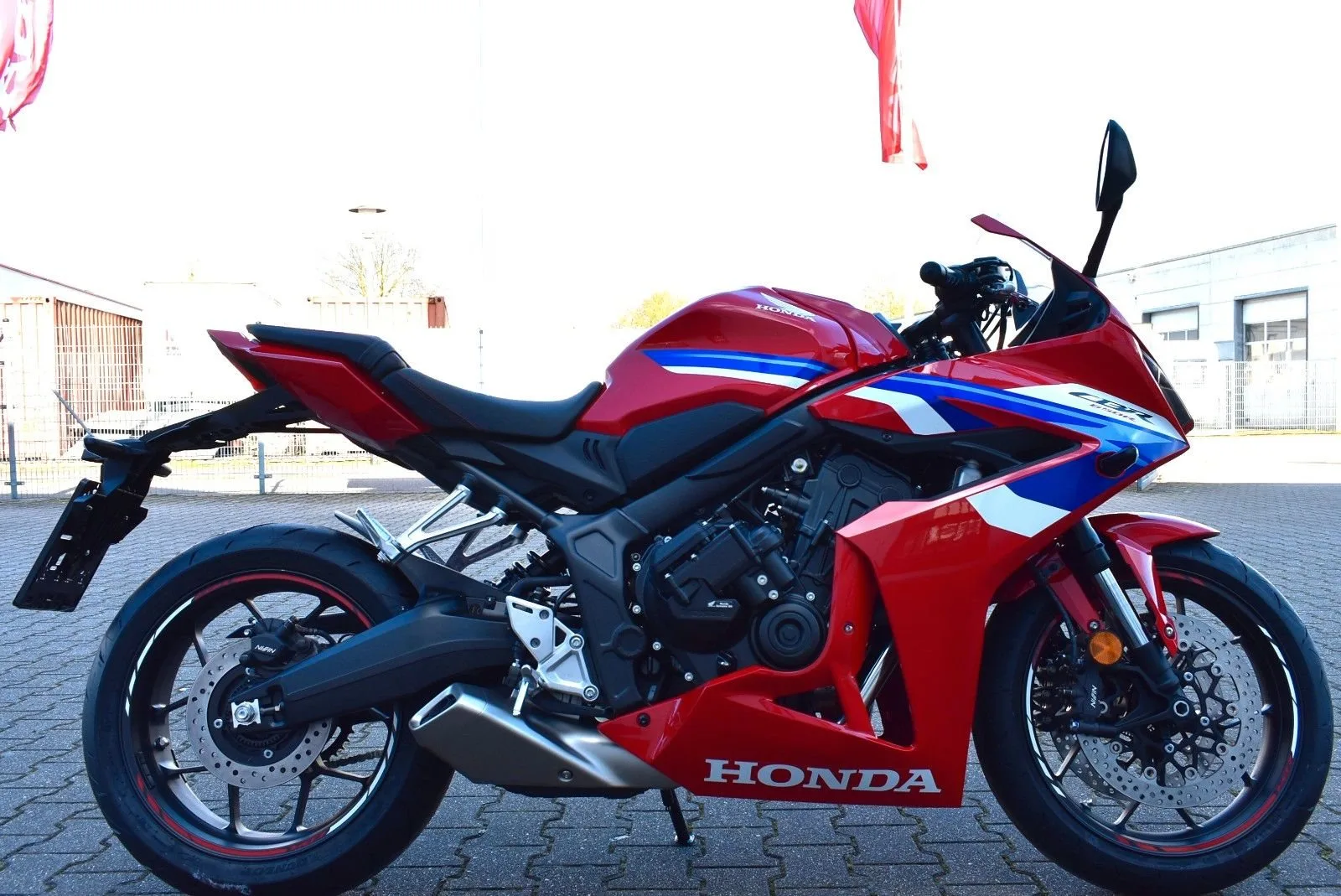 Honda CBR650R E-Clutch