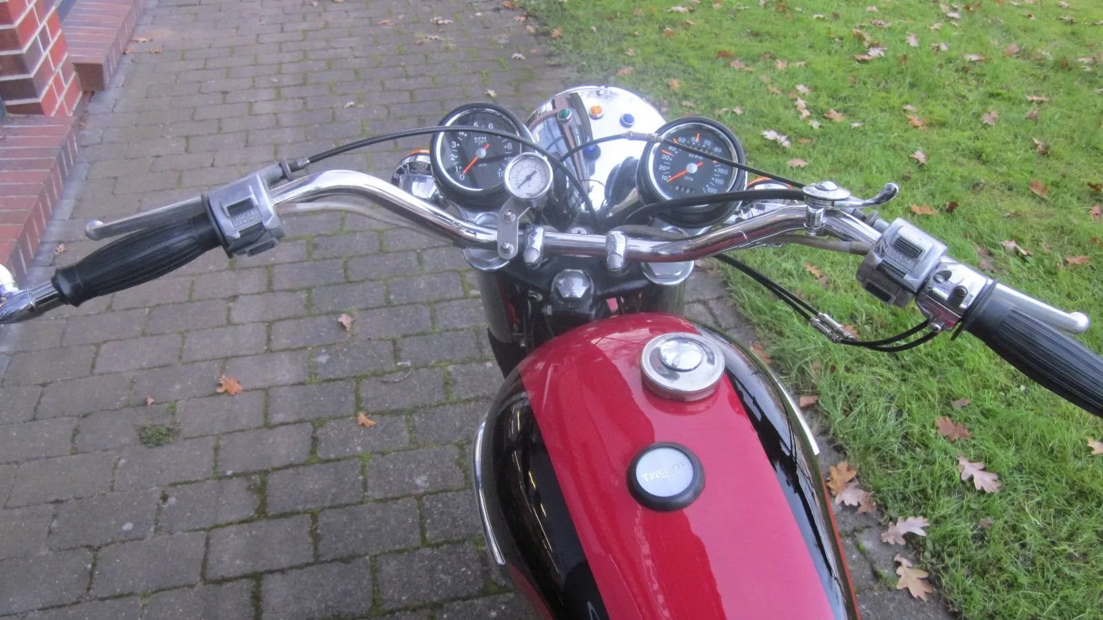 Triumph Bonneville 650 T 120R Baujahr 1971